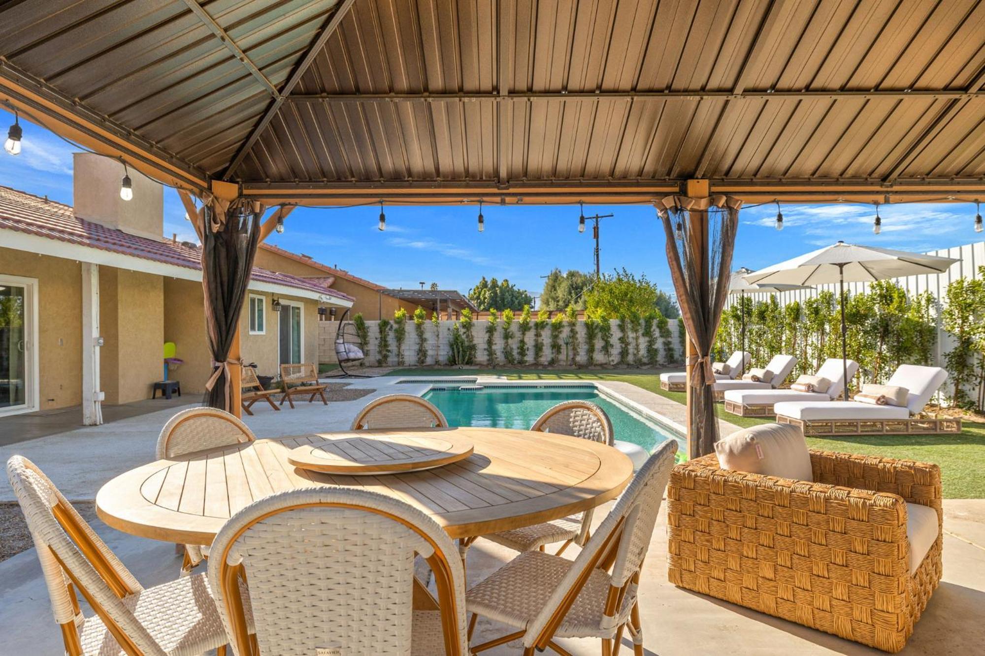 Rather Be Desert Getaway By Rather Be Properties Bermuda Dunes Exterior photo